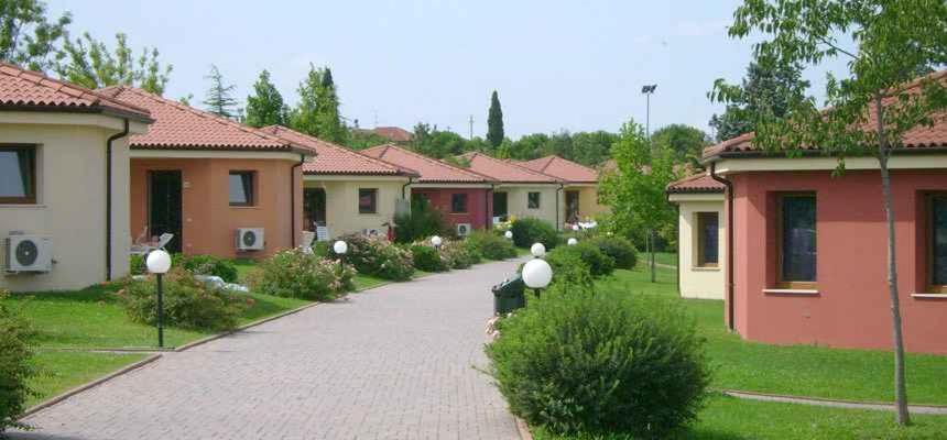 Camping Bella Italia In Peschiera Del Garda - Gardasee Διαμέρισμα Εξωτερικό φωτογραφία